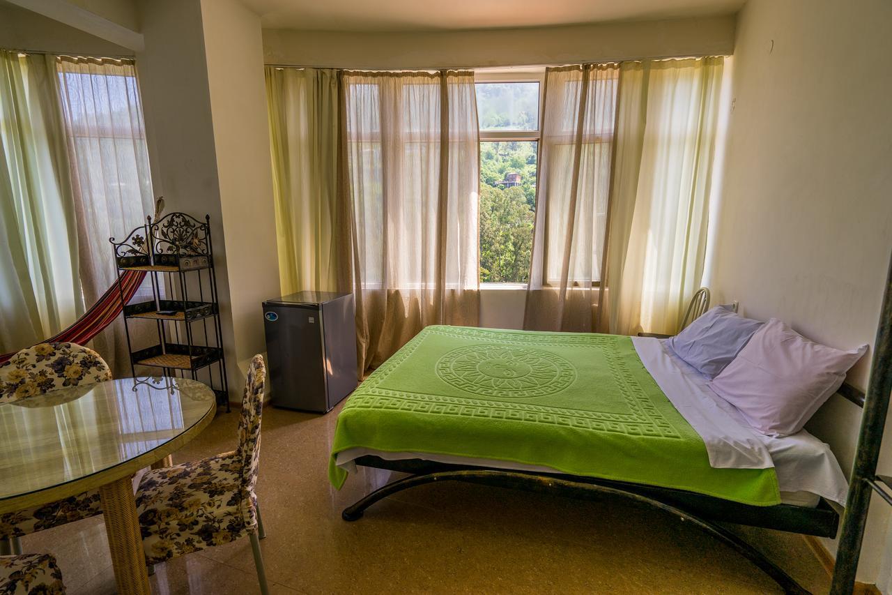 Aniva The Hotel Batumi Zewnętrze zdjęcie