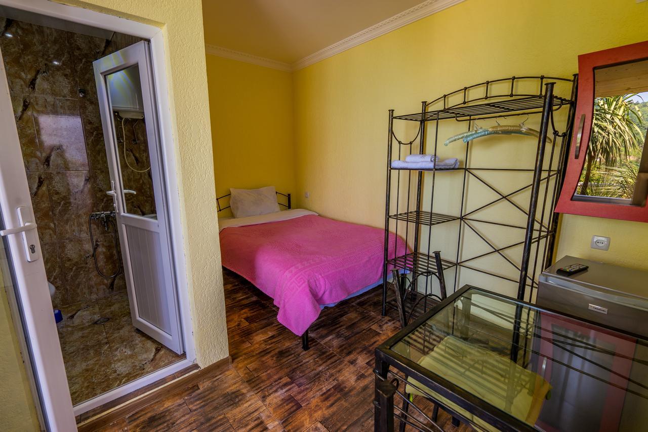 Aniva The Hotel Batumi Zewnętrze zdjęcie