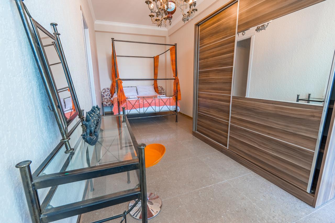 Aniva The Hotel Batumi Zewnętrze zdjęcie