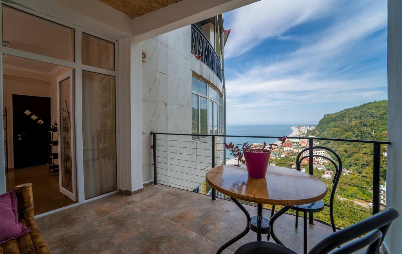 Aniva The Hotel Batumi Zewnętrze zdjęcie